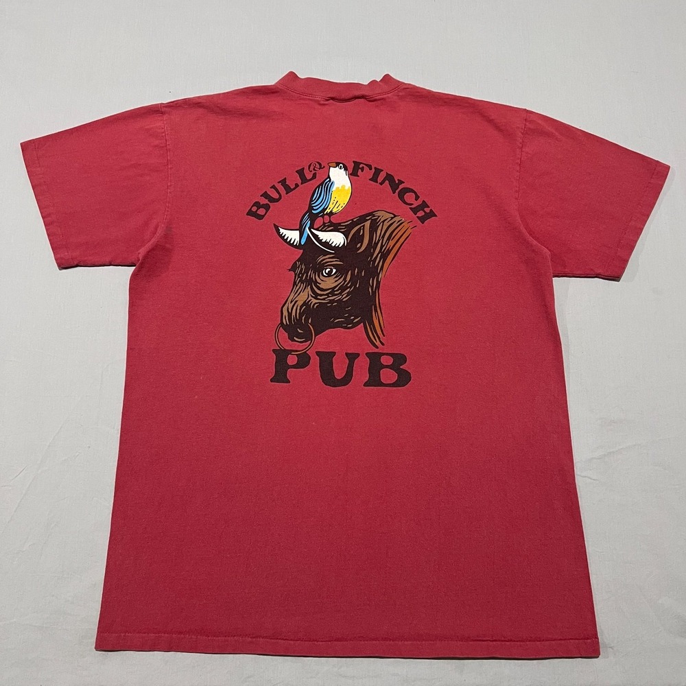 VTG Mens Red 1997 Bull Finch Pub Staff Henley Single Stitch Faded Cheers Tee L